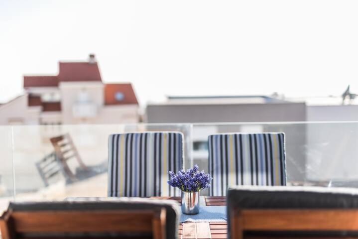 Blue Sky, Modern Sea View Apartment 诺瓦利娅 外观 照片