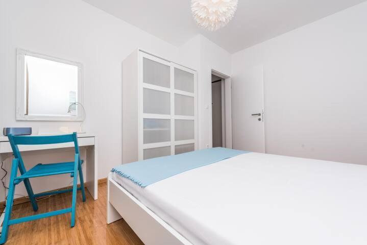 Blue Sky, Modern Sea View Apartment 诺瓦利娅 外观 照片